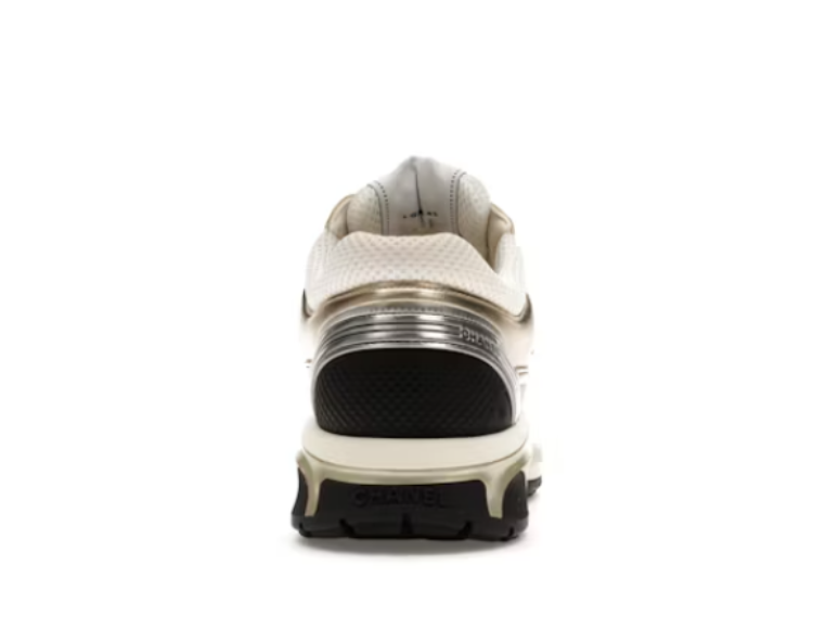 Chanel CC Runner Gold
