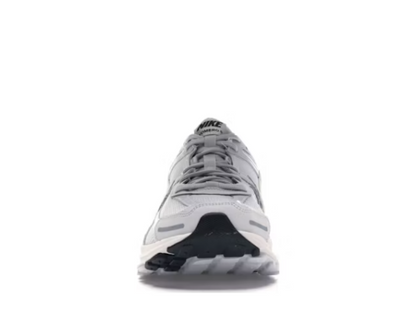 Nike Zoom Vomero 5 Grey