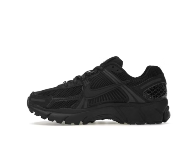Nike Zoom Vomero 5 Black